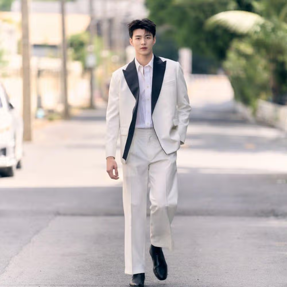 Gaya Kerja Pria: Tips Tampil Stylish di Kantor